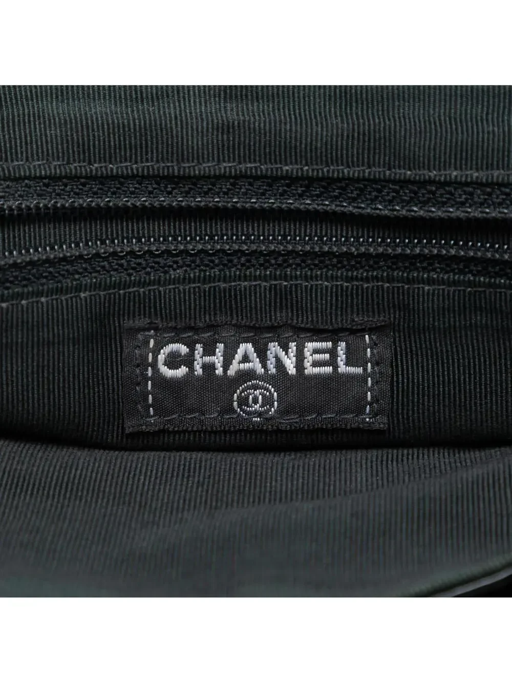 CHANEL elevate your